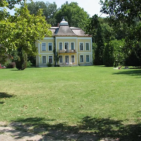 Hotel Club Aliga Retro Balatonvilágos