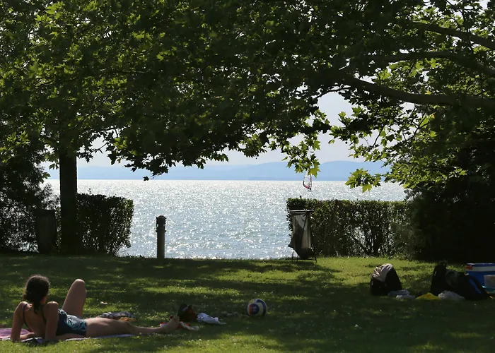 Club Aliga Retro Balatonvilágos